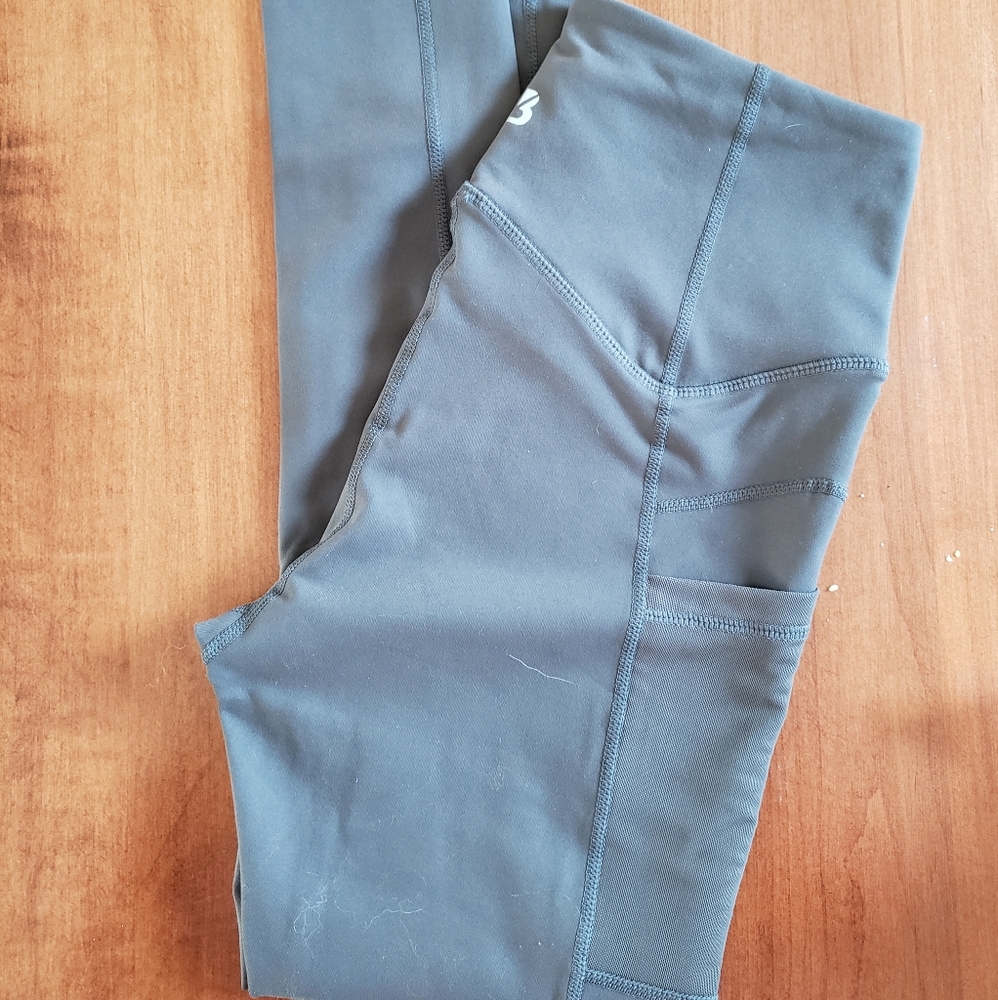 🔥SOLD🔥BuffBunny Athena Leggings
